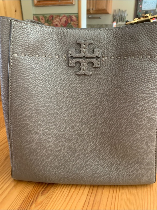 Tory Burch Handbags - Tory Burch Taupe Pebbled Leather Shoulder Bag